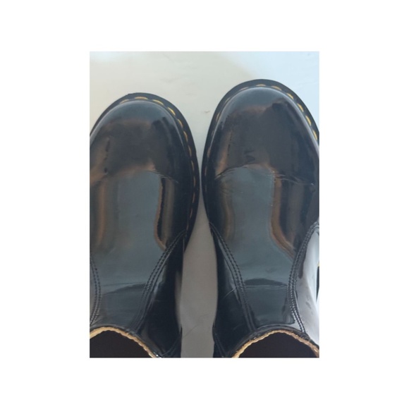Dr. Martens 2976 Black Patent Leather Chelsea Boots Women's Size 9 - Picture 6 of 8